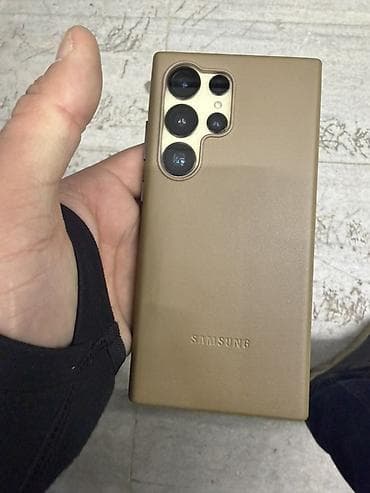 а 48: Samsung Galaxy S24 Ultra, Б/у, 256 ГБ, цвет - Бежевый, 1 SIM, eSIM — 1