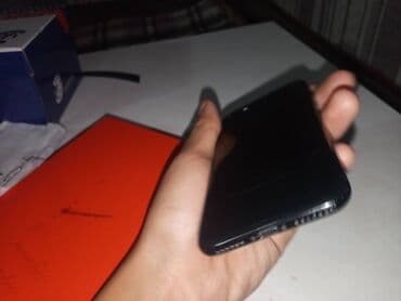 купить ipod touch 7: IPhone 7, Новый, 128 ГБ, Черный, Зарядное устройство, Чехол, 76 % — 6