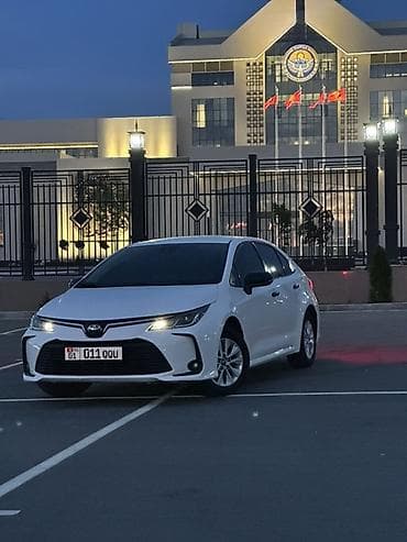Toyota Corolla: 2019 г., 1.8 л, Вариатор, Гибрид, Седан lalafo.kg да Toyota Corolla: 2019 г., 1.8 л, Вариатор, Гибрид, Седан