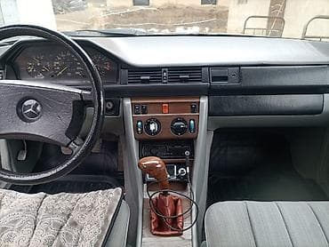 mersedes a: Mercedes-Benz W124: 1989 г., 2 л, Ручные, Бензин, Седан — 2