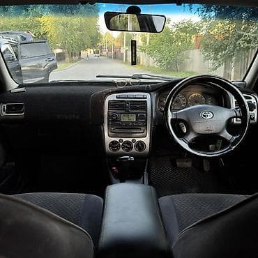 гак айон v: Toyota Avensis: 2002 г., 1.8 л, Автомат, Бензин, Лифтбек — 9