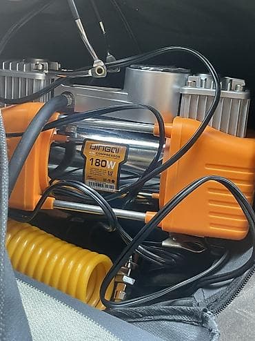 Инструменты для авто: Продаю авто насос прикуривателя пользовались 2-3 раза Новый почти Цена — 3