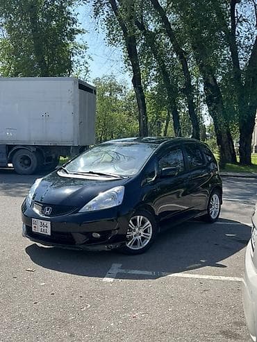 fit 2004: Honda Fit: 2009 г., Автомат, Бензин, Хэтчбэк — 3