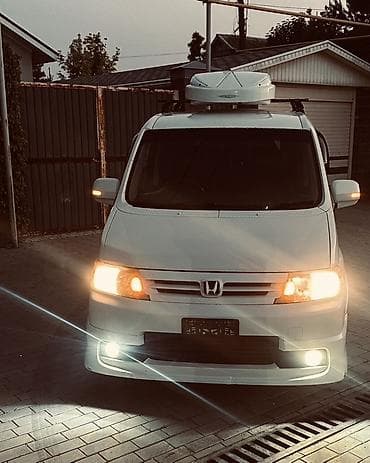 subaru oudback: Honda Stepwgn: 2005 г., 2 л, Автомат, Бензин, Минивэн — 3