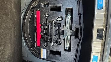 haynes pro: Toyota Corolla: 2021 г., 1.8 л, Автомат, Гибрид, Седан — 8