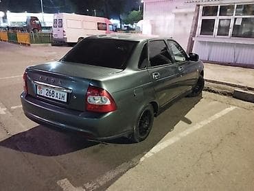 Унаа сатуу: ВАЗ (ЛАДА) Priora: 2008 г., 1.6 л, Кол менен иштөөчү, Бензин, Седан — 2