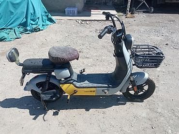 es 2020: Электроскутер/электромопед с передней корзиной - Компоновка: низкая — 3