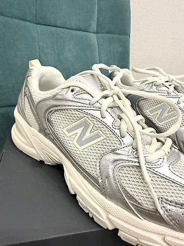 👟 Продам новые New Balance 530 ✨ Абсолютно новые, не носились! 💰 Цена — 1