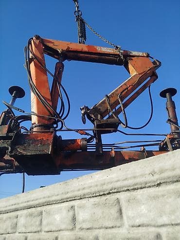 матор станок: Манипулятор, 1990 г., от 4 т — 1