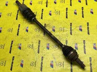 стопы субару: Граната Келтиргиси менен Subaru Оригинал, Жапония — 1