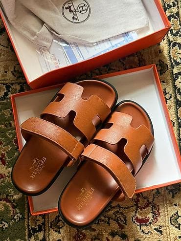 эрмес шлепки: Женские сандалии Hermès - Модель с фирменным вырезом в форме «H» и — 1