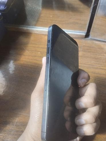 Техника и электроника: IPhone 15 Pro Max, Б/у, 256 ГБ, Графит, Зарядное устройство — 5