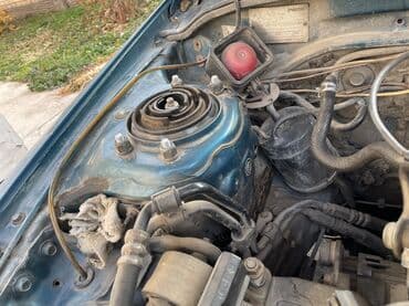 оборудование для шиномонтаж: Mazda 323: 1992 г., 1.6 л, Механика, Бензиновая, Хэтчбэк — 21