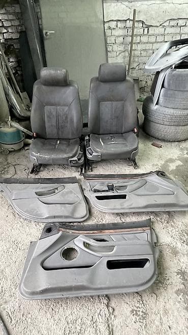 кожаная тряпка для машины: Комплект сидений, Кожа, BMW 2000 г., Б/у, Оригинал, Германия — 1