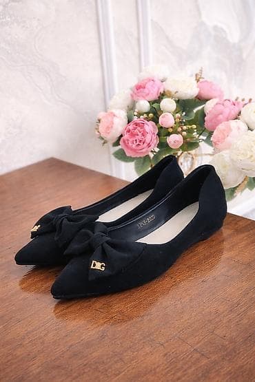 Личные вещи: Балетки женские, черные, с заостренным мысом и декоративными бантами — 3