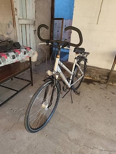trunk q: Городской/туринговый велосипед Fortess (алюминиевая рама со заниженной — 3