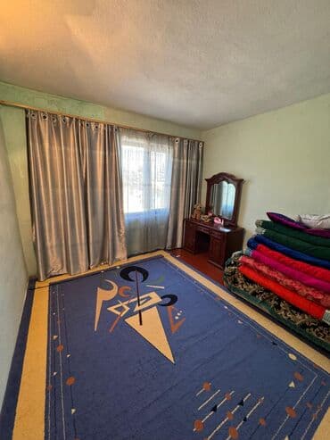 продам дом токмак: Үй, 245 кв. м, 10 бөлмө, Кыймылсыз мүлк агенттиги, Эски ремонт — 20