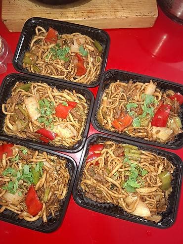 Лапша Wok в контейнерах — готовые порции - Пшеничная лапша
