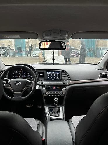 daewoo centra: Hyundai Elantra: 2016 г., 1.6 л, Автомат, Бензин, Лифтбек — 6