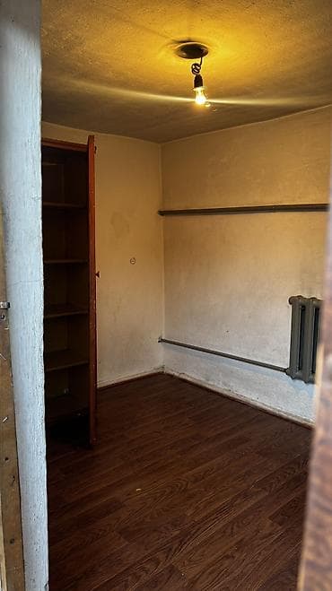 сдается ангар: 1 комната, Собственник, Без подселения, С мебелью частично — 4