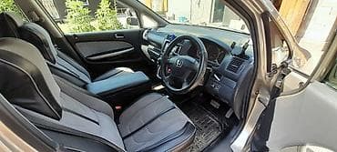 Транспорт: Honda Stream: 2001 г., Автомат, Минивэн — 4