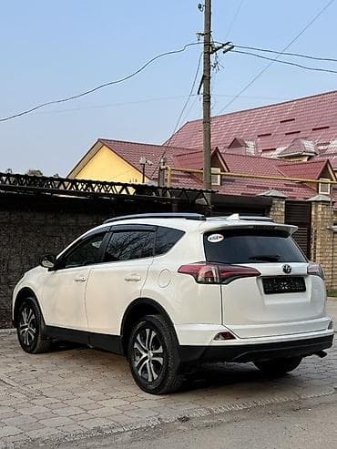 rav4 1996: Toyota RAV4: 2018 г., 2.5 л, Автомат, Бензин, Кроссовер — 2