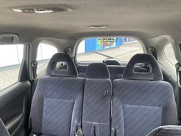 аудио касета: Honda Stream: 2001 г., 2 л, Механика, Бензин, Минивэн — 6