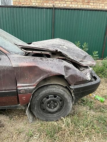 a6 c4: Audi 80: 1989 г., Седан — 3