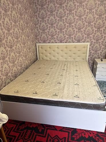 мебель горька: Двуспальная кровать, С матрасом, длина - 200 см — 2