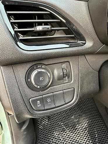опель в рассрочку: Chevrolet Spark: 2021 г., Бензин, Хэтчбэк — 10