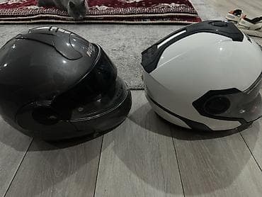 мужская сумка: Продаются 2 шлема, итальянские NOLAN 1 - Nolan N40-5 GT (M) белый. 2 — 2