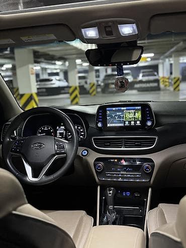 Hyundai Tucson: 2020 г., 2.4 л, Автомат, Бензин, Кроссовер — 9