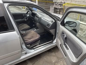 бар авто: Nissan Primera: 2001 г., 2 л, Автомат, Бензин — 7