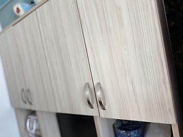 столы для кухни купить: Продаётся компьютерный стол со встроенными шкафами. Цвет — светлое — 2