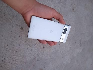 Google Pixel 7a, Б/у, 128 ГБ, цвет - Белый, 1 SIM, eSIM