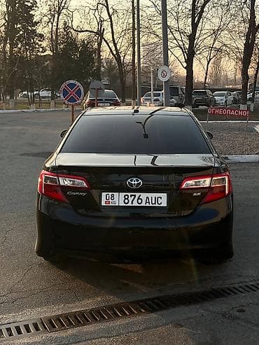 kia k5 2011: Toyota Camry: 2012 г., 2.5 л, Автомат, Бензин, Седан — 3