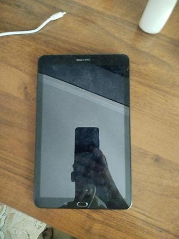 Планшеты: Планшет, Samsung, 9" - 10", Wi-Fi, Б/у, Классический цвет - Черный — 4