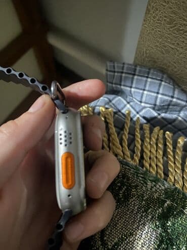 Другие смарт-часы: Смарт-часы в стиле «Ultra» с большим прямоугольным экраном и боковой — 6