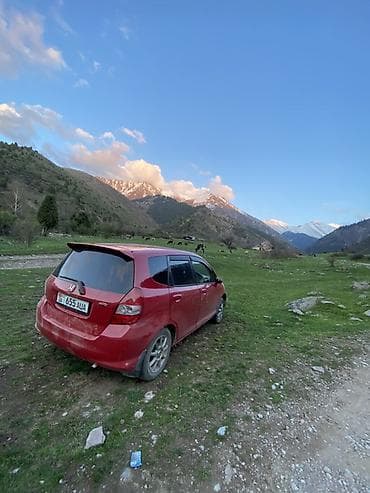 китайский фит: Honda Fit: 2002 г., 1.3 л, Автомат, Бензин, Хэтчбэк — 3