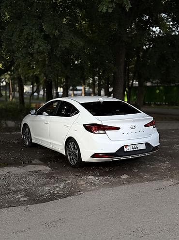 в рассрочкк: Hyundai Avante: 2019 г., 1.6 л, Вариатор, Бензин, Седан — 4