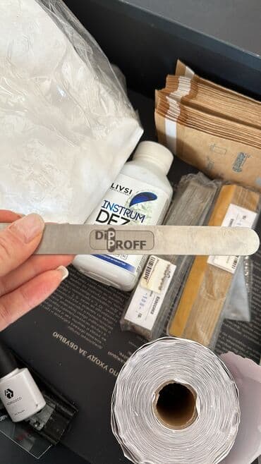 коммерческое помещение под бизнес: Продаются 35 гель лаков абсолбтно новые, пилка и наклейки для пилки 2 — 4