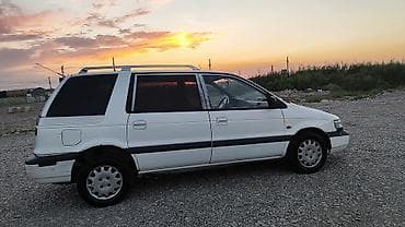 corolla runx: Mitsubishi Space Wagon: 1994 г., 1.8 л, Механика, Бензин, Минивэн — 9