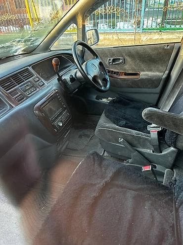 бус сапог бишкек: Honda Shuttle: 1998 г., Минивэн — 5