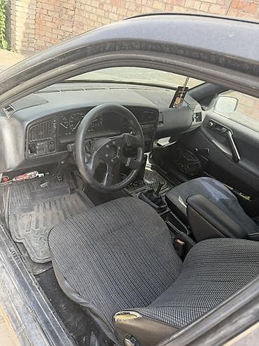 Унаа: Volkswagen Passat Variant: 1991 г., 1.8 л, Кол менен иштөөчү, Бензин, Универсал — 4