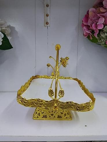 кухиный: Изящная сервировочная корзина-поднос с ручкой - Материал — 1