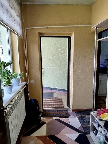 квартиры и дома: Продается жилой дом с двором и хозпостройками. Описание объекта — 7