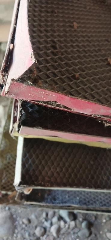 эски эмеректер: Черный металл принимаем . цветной металл принимаем — 4