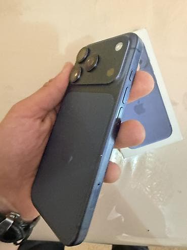 iphone osh: IPhone 17 Pro, Б/у, Синий, 98 % — 4