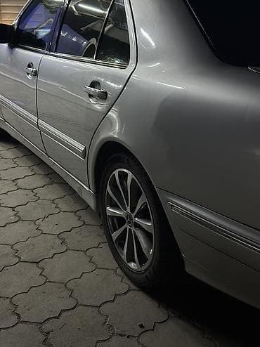 bmw 1 8: Mercedes-Benz E-Class: 2001 г., 3.2 л, Автомат, Бензин, Седан — 6