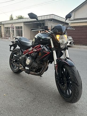 Мототехника: Naked 300 куб. см, Бензин, Чоңдор үчүн, Колдонулган — 2